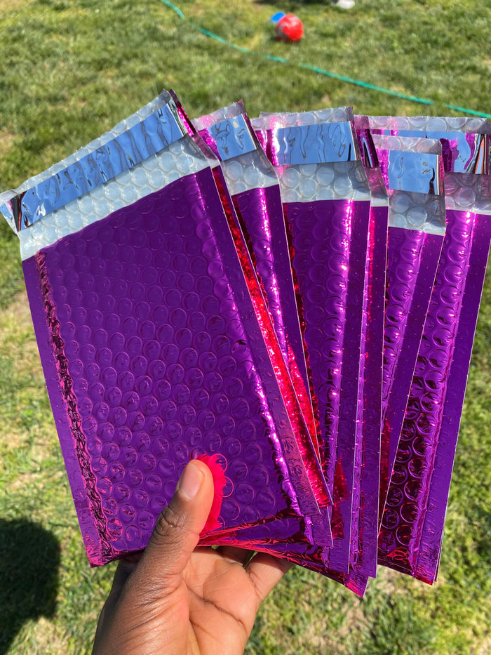 25-Pack Hot Pink Metallic Bubble Mailers (4x8) – Self-Seal, Lightweight & Water-Resistant
