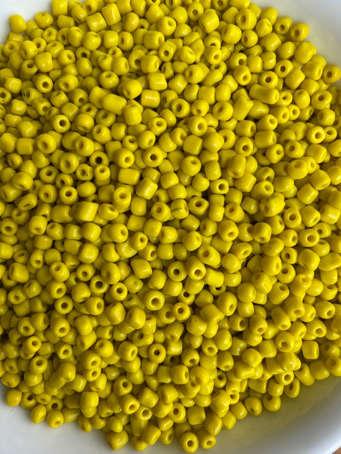 4mm Yellow Glass Beads Mix - 6/0 - Multiple Shades for Jewelry Making (450g)