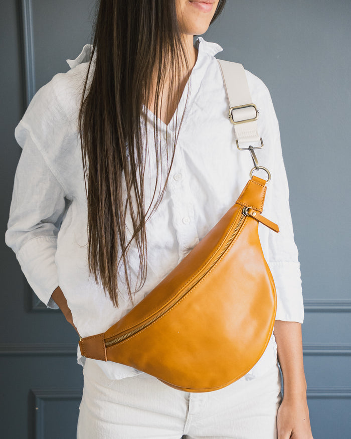 Amy Crossbody Bag | Light Brown Genuine Leather Everyday Purse