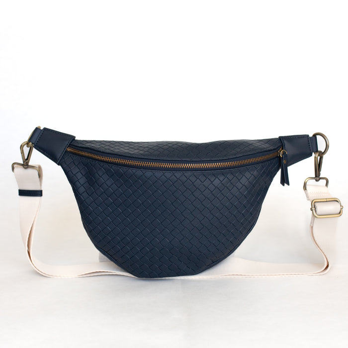 Amy Crossbody Bag | Navy Everyday Vegan Leather Purse
