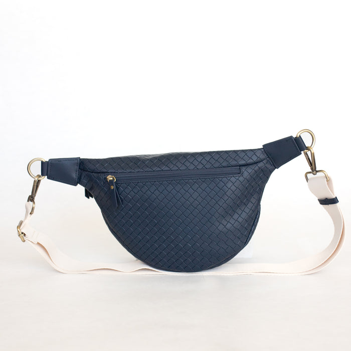 Amy Crossbody Bag | Navy Everyday Vegan Leather Purse