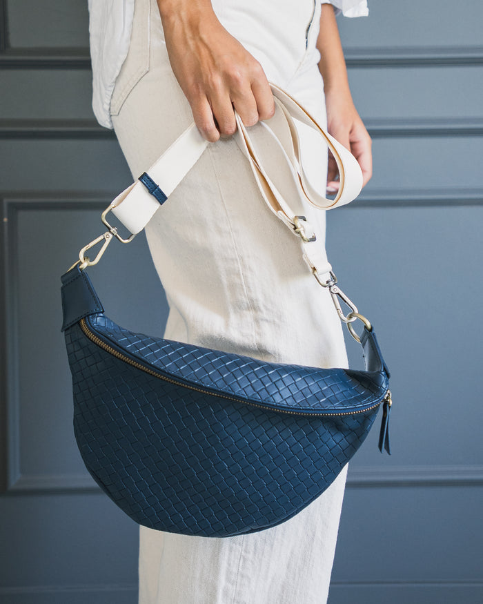 Amy Crossbody Bag | Navy Everyday Vegan Leather Purse