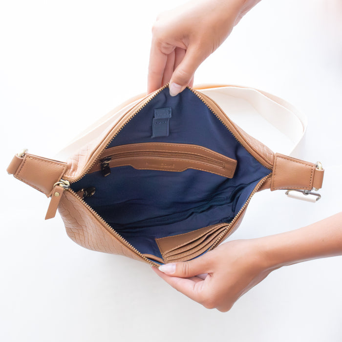 Amy Crossbody Bag | Saddle Everyday Vegan Leather Purse