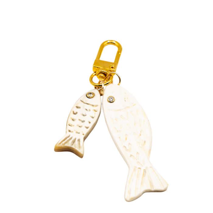 Bahari Double Fish Charm