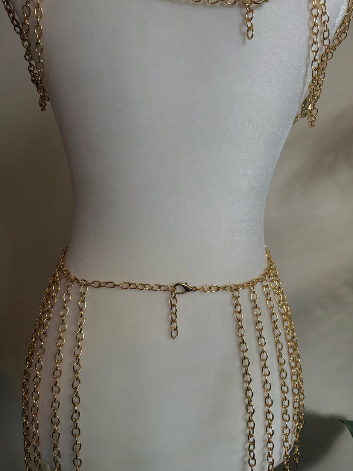 Body Jewelry Shoulder, Torso, and Waist Set with Dangling Chain Belt and Resting on Shoulders