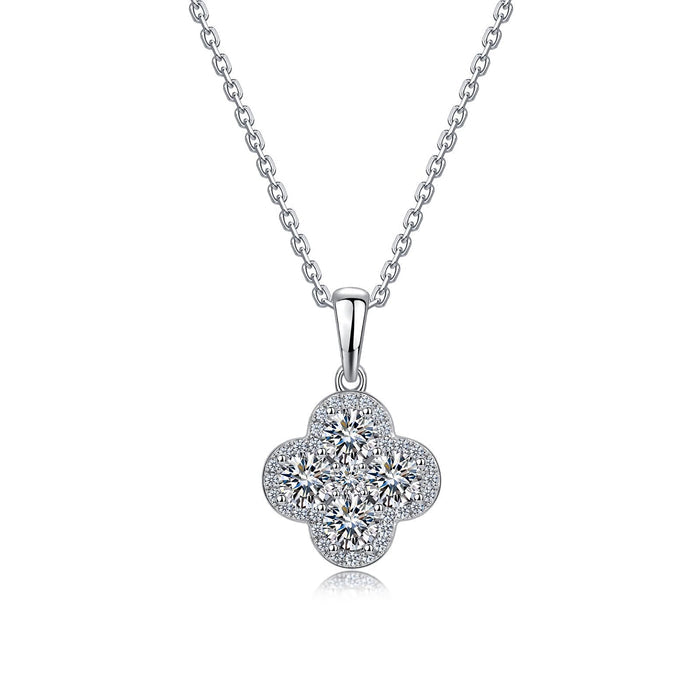 Brunswind 14K Gold Trèfle Moissanite Necklace
