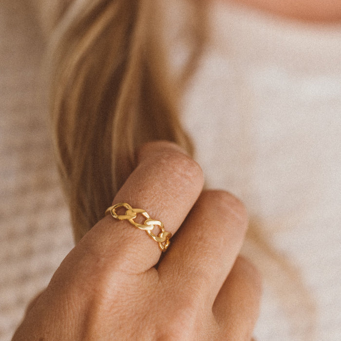Chain Link Ring