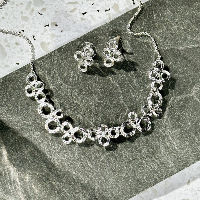 silver boho buble circles earrings and necklace set. boho jewelry, silver earrings, boho necklace and earrings set.