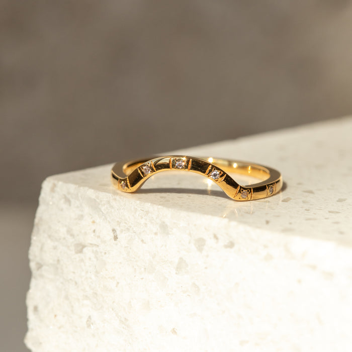 Curved Cz Stacking Ring