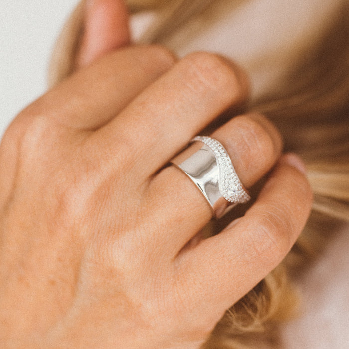 CZ Cigar Ring