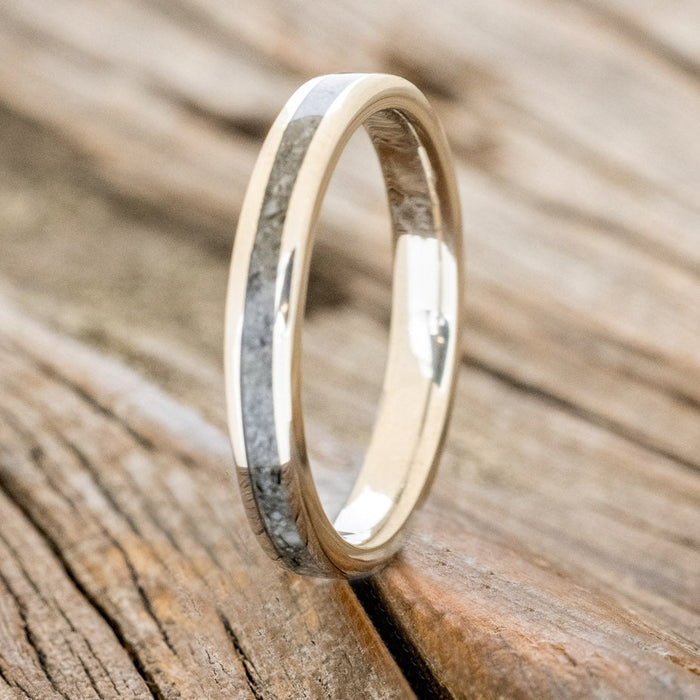 14K White Gold / 3mm / Polished