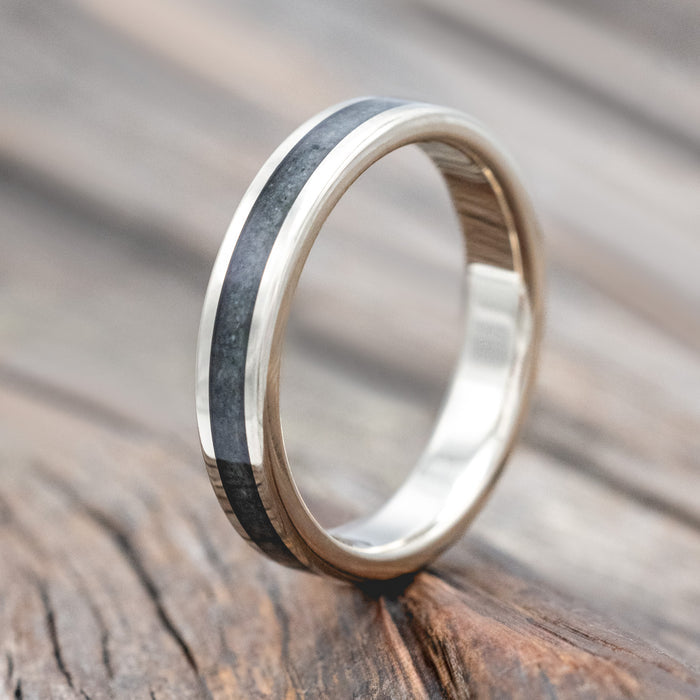 14K White Gold / 4mm