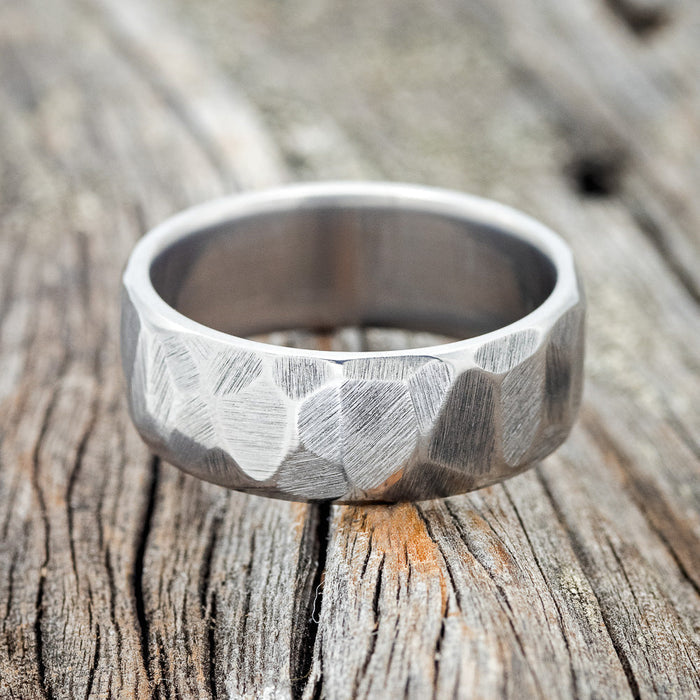FACETED TITANIUM RING WITH TEXTURED FINISH - WEDDING BAND - SIZE 6-4