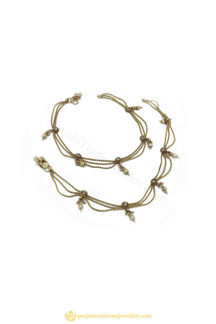 Gold Finished Payal by PTJ