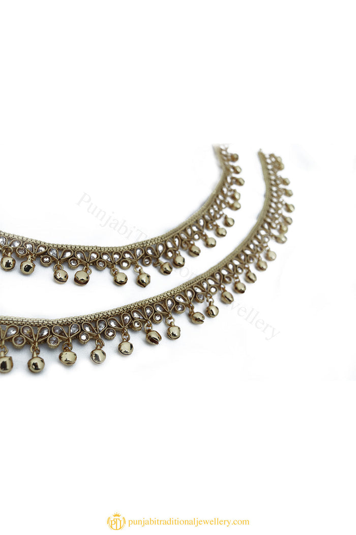 Gold Finished Payal by PTJ