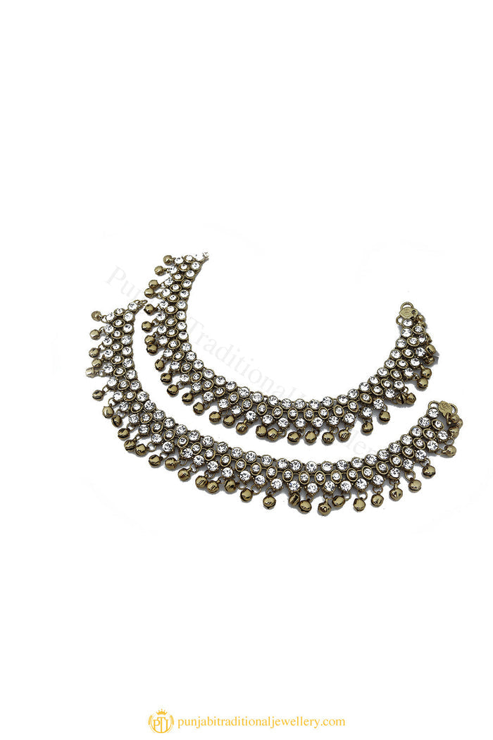 Gold Finished Payal by PTJ