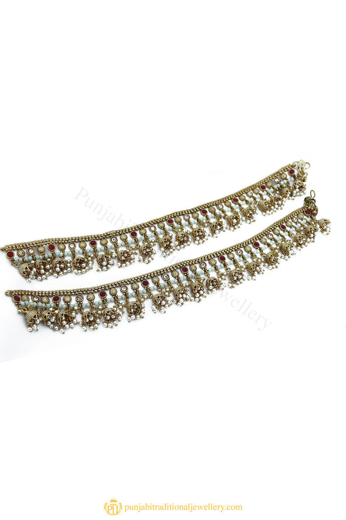 Gold Finished Payal by PTJ