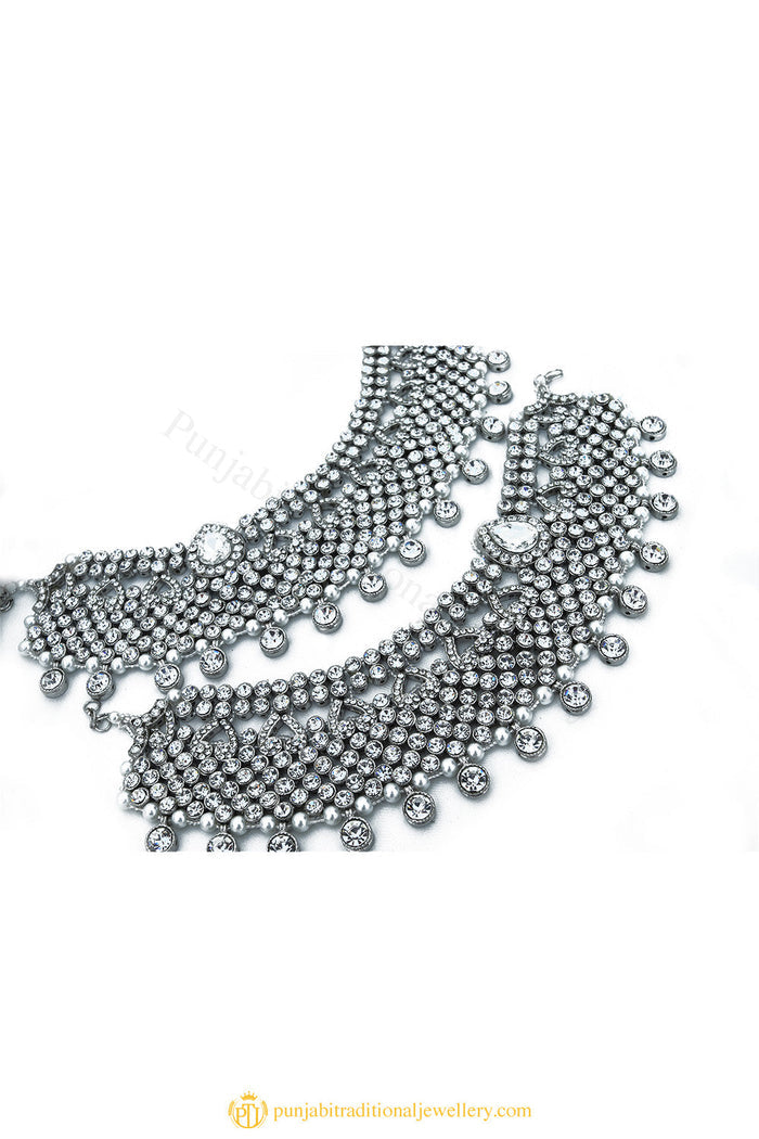 Gold Finished Payal by PTJ