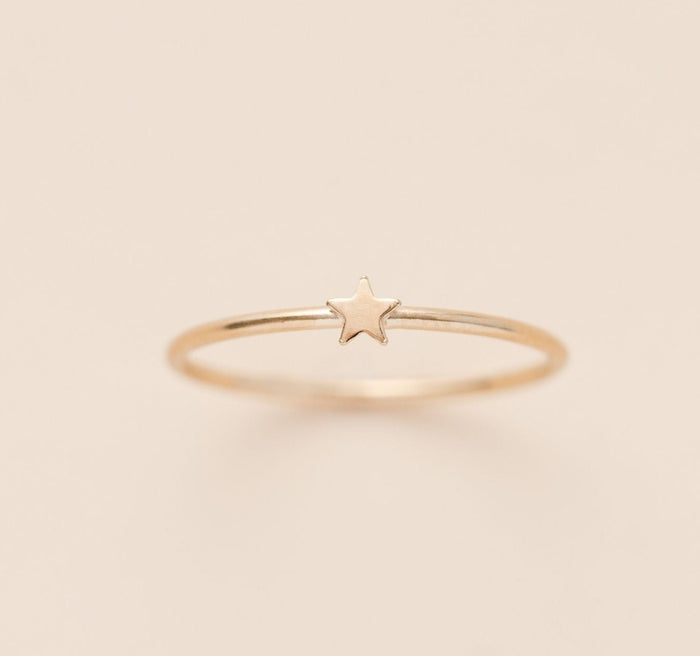 GOLD STAR STACKING RING