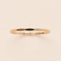 HAMMERED THIN RING