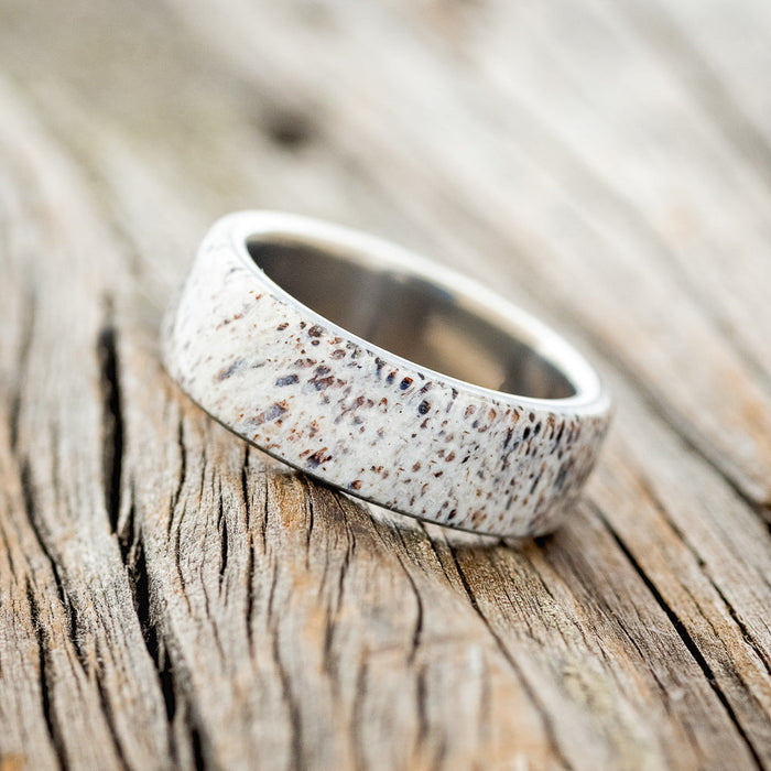 "HAVEN" - ANTLER WEDDING BAND - TITANIUM - SIZE 8-2