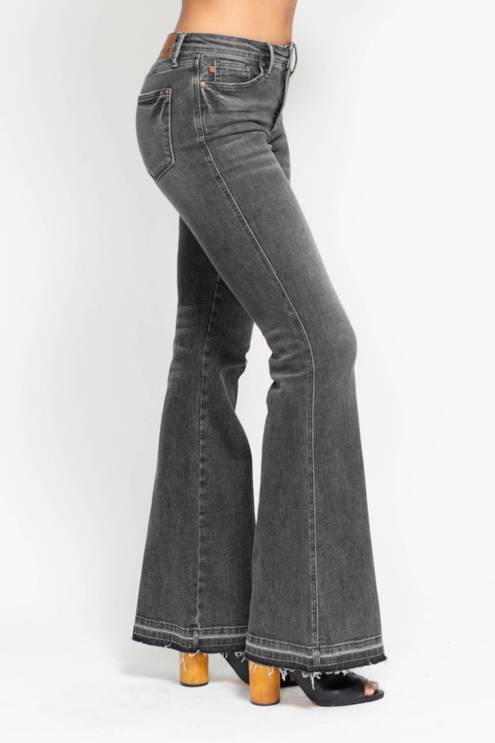 Judy Blue Tummy Control Washed Gray Release Hem Flare (33 1/2" inseam)