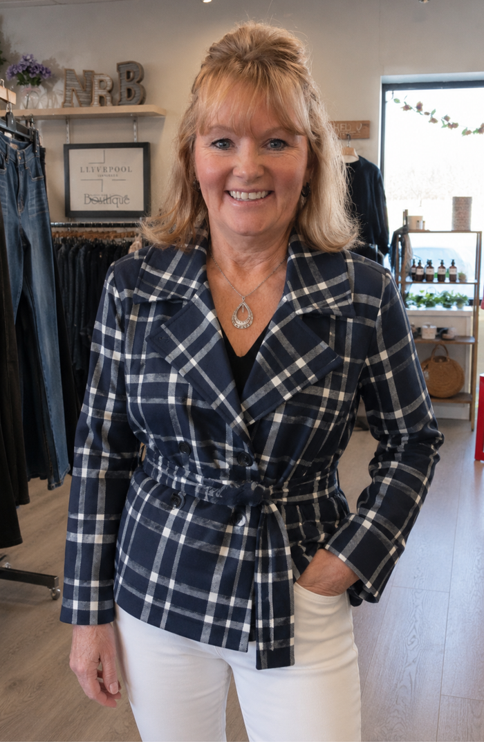 Liverpool Cropped Trench Jacket w/ Belt (Midnite White Plaid)