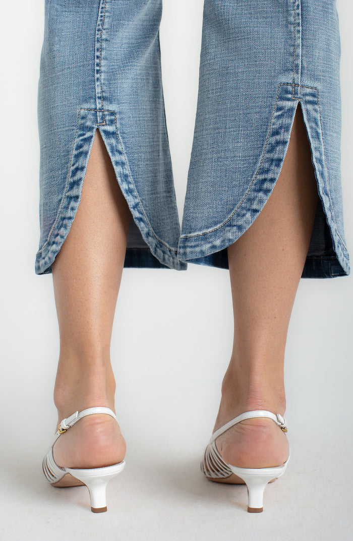 Liverpool Gia Glider Crop Flare W/ Tulip Back Slit
