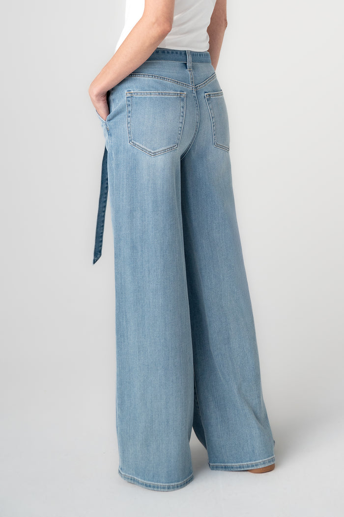 Liverpool High Rise Super Stride w/ Belt (32" Inseam)