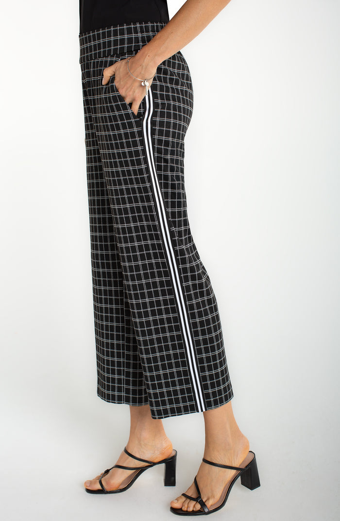 Liverpool Mabel Pull On Crop Stovepipe W/ Stripe