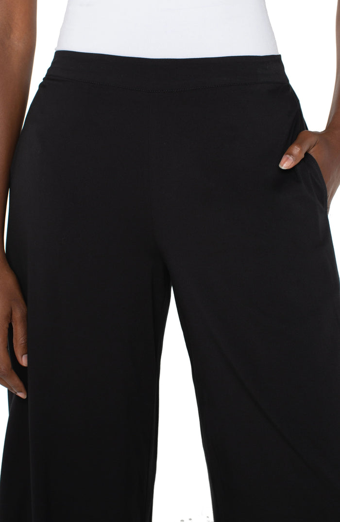 Liverpool Pull-on Palazzo Pants Front Pocket Close Up