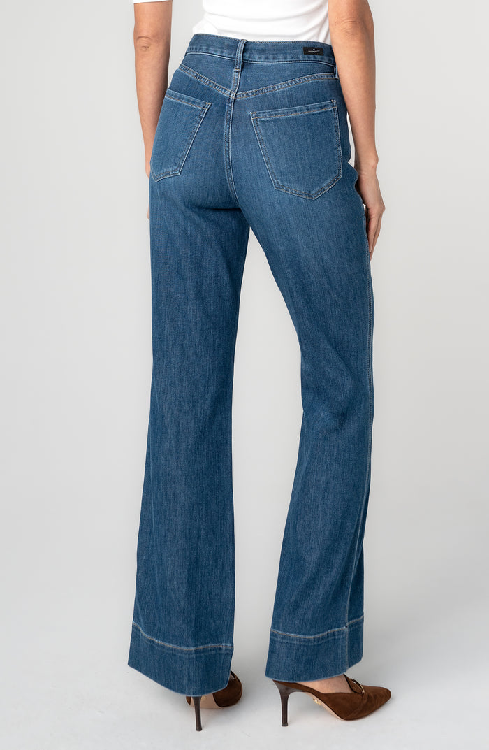 Liverpool Relaxed High-Rise Seamed Bootcut (32" Inseam)