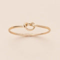 LOVE KNOT RING