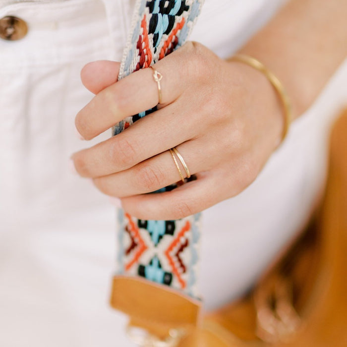 LOVE KNOT RING
