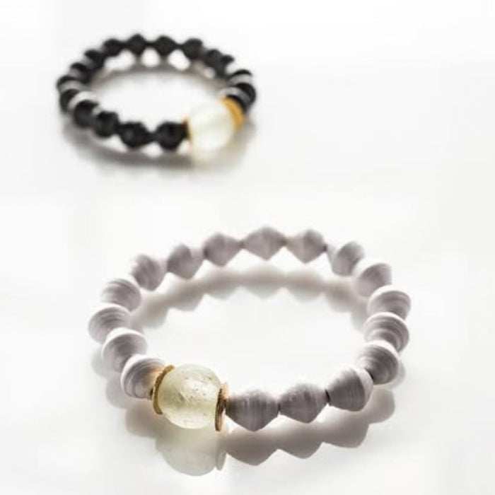 Paper beads stretch bracelet black & lilac