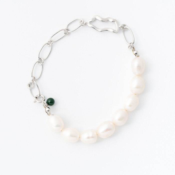 Pearl and Chain Bracelet