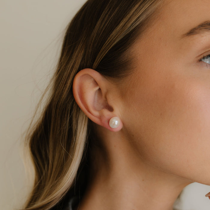 Pearl Stud Earring