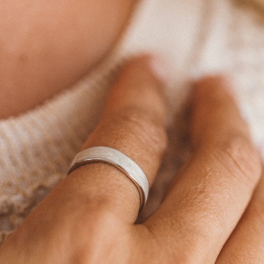 Pearl Wave Ring