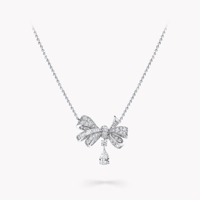 Rayé White Butterfly Necklace