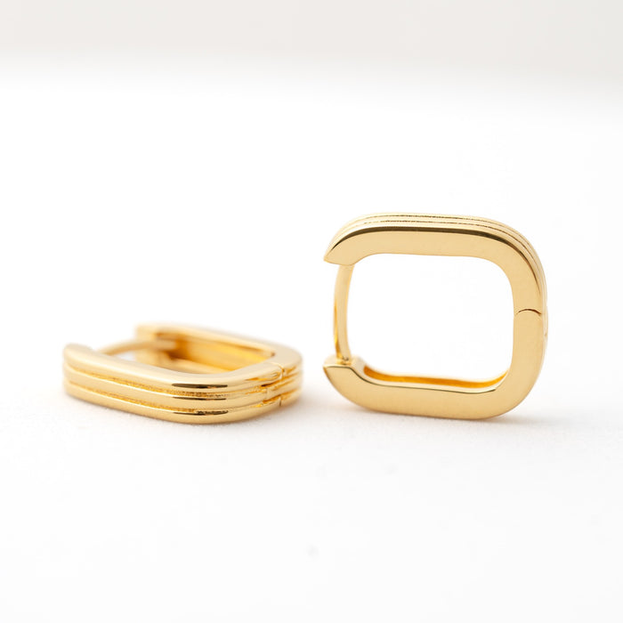 Rectangular Reed Huggie Hoop