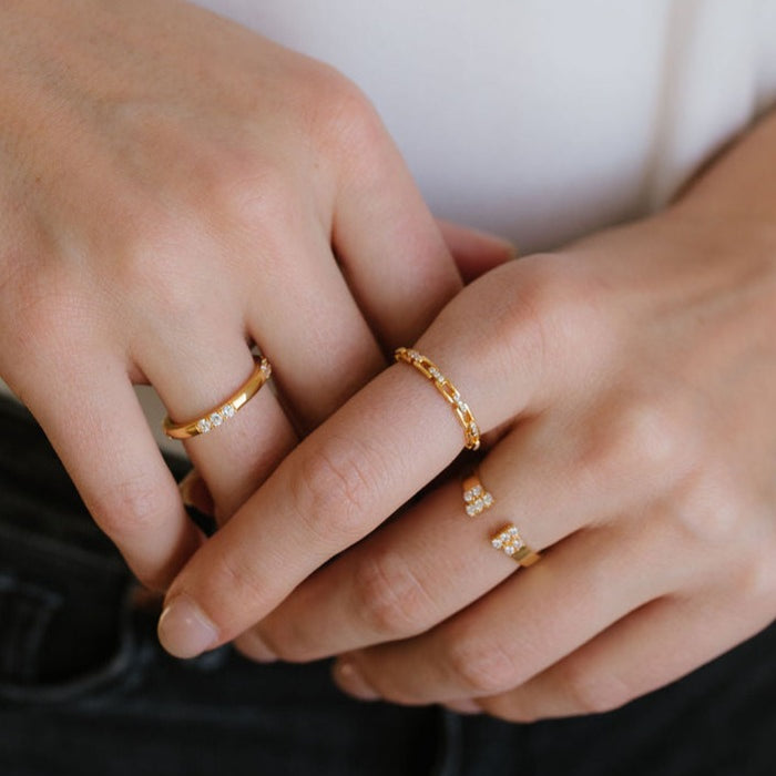 Spaced CZ Cluster Ring