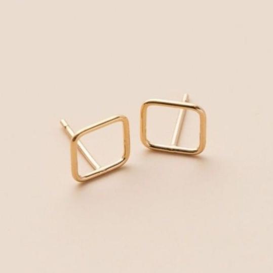 SQUARE POST EARRINGS