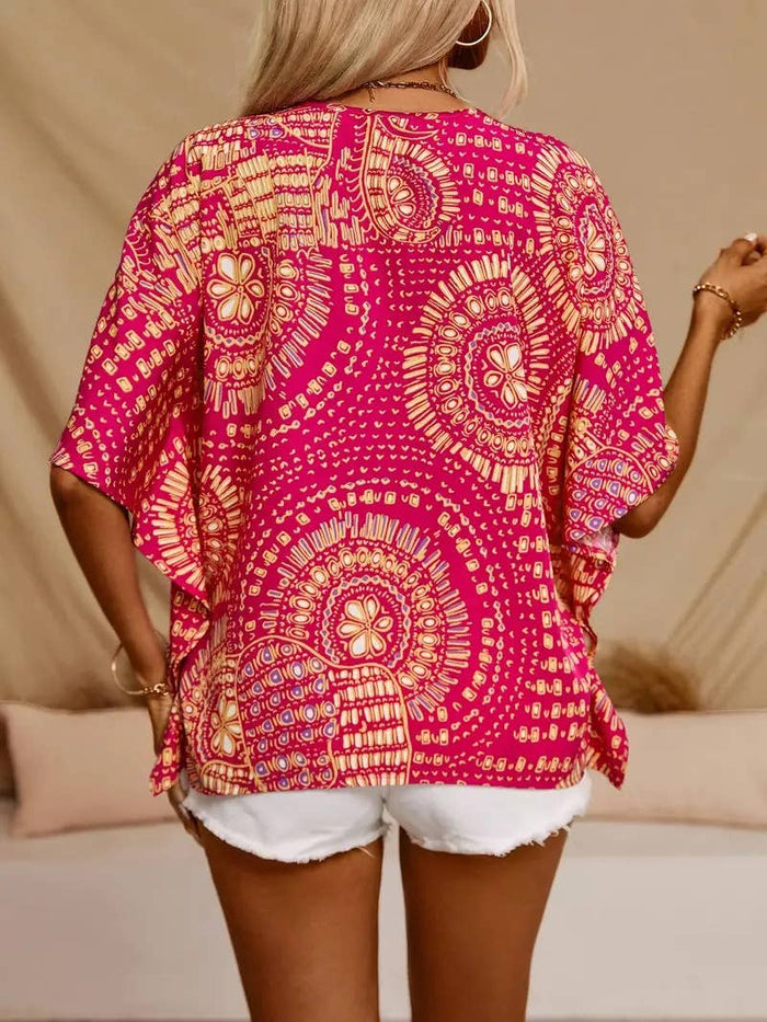 V-neck printed resort-style bat sleeved top